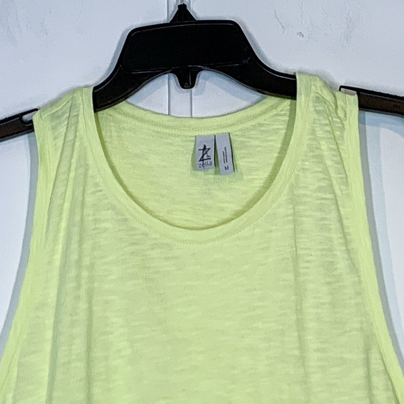 Z by Zella Women’s Racerback Tank Top in Yellow Green - Picture 2 of 9